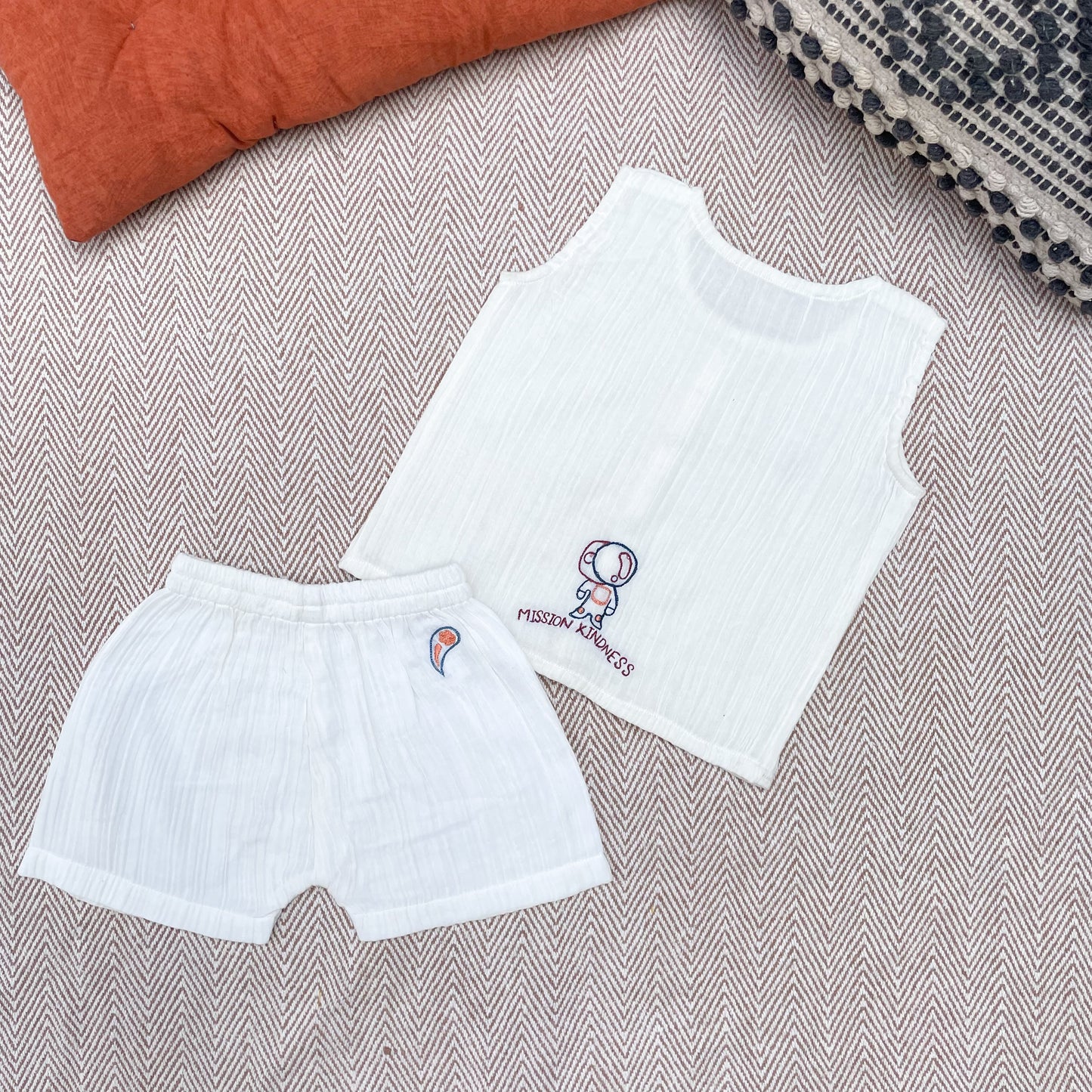 Muslin Jhabla Set- Mission Kindness