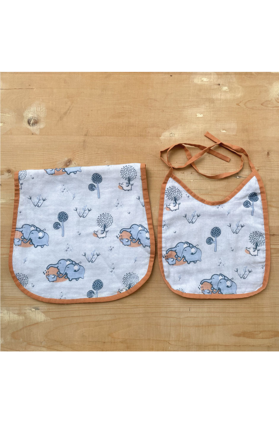 Bib and Burp Cloth Set( Elephant Print)