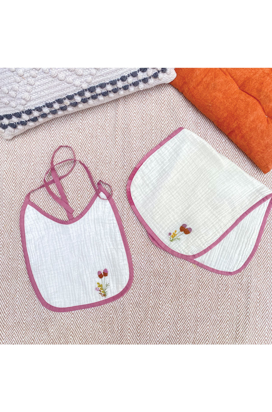 Leaf Bib and Burp cloth