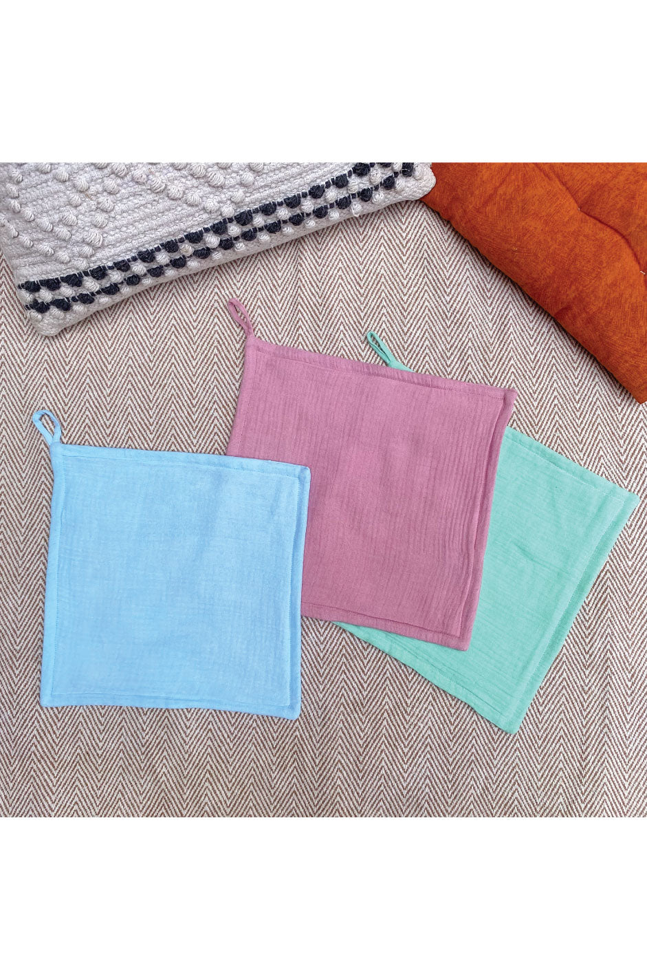 Wrinkled muslin wash cloth