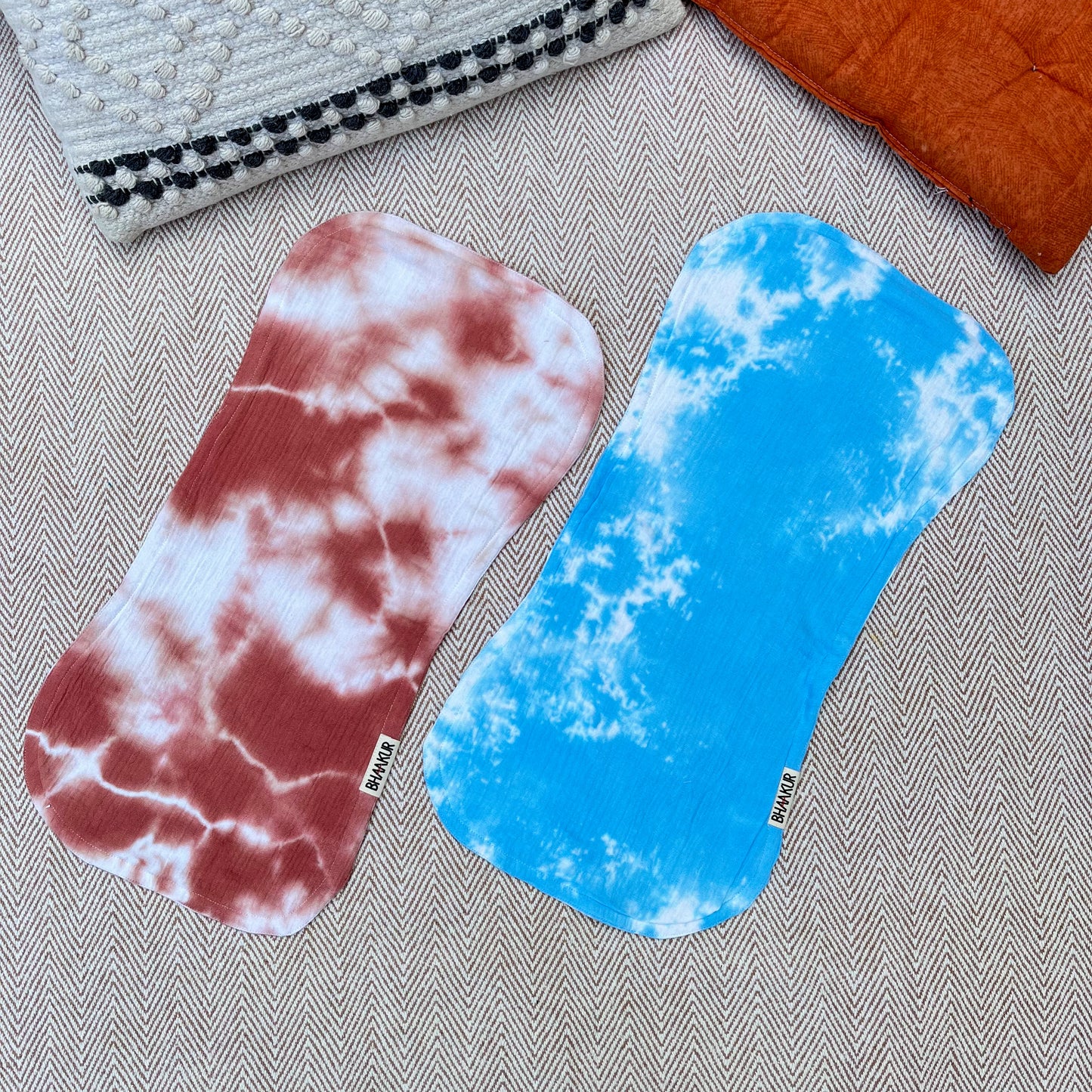 Tie Dye Crinkled Muslin Burp Clothes
