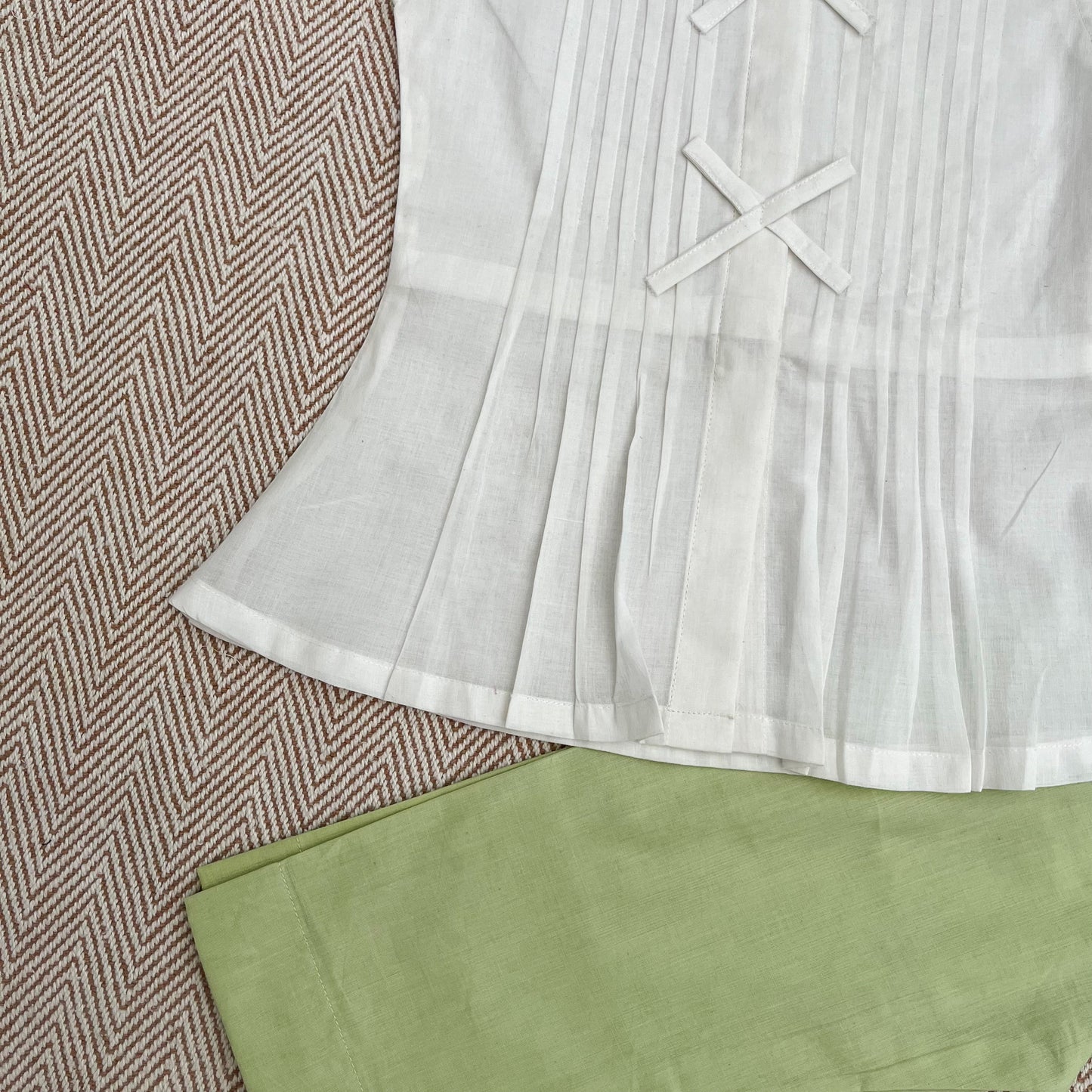Organic Cotton Pleated Coord White and Green