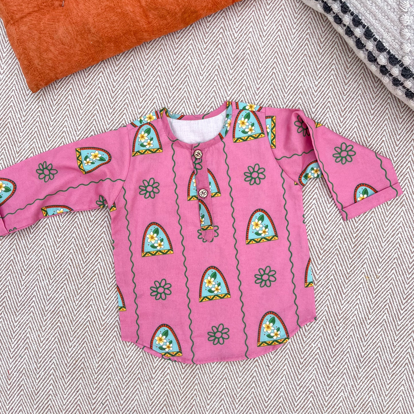 'Nani Ghar ka Champa'- Organic Cotton Unisex Pink Floral Kurta Set