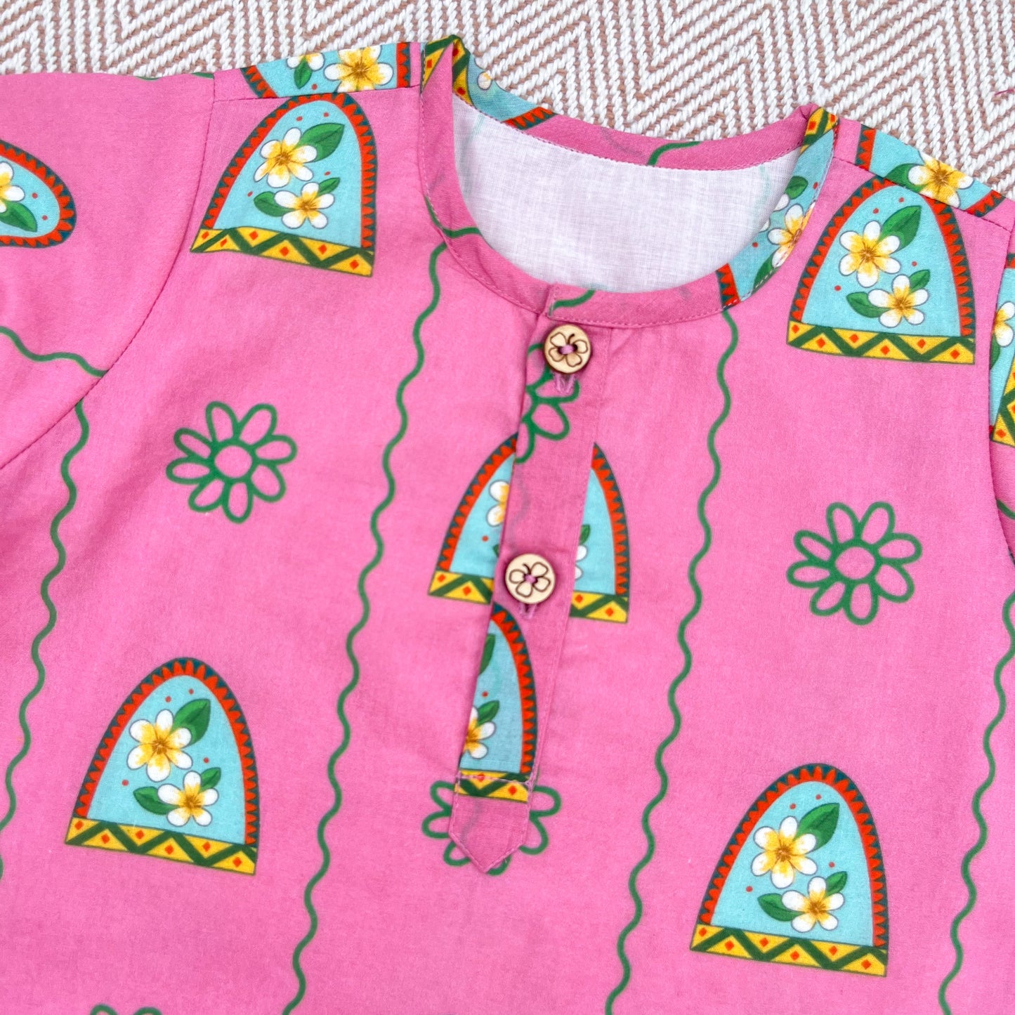 'Nani Ghar ka Champa'- Organic Cotton Unisex Pink Floral Kurta Set