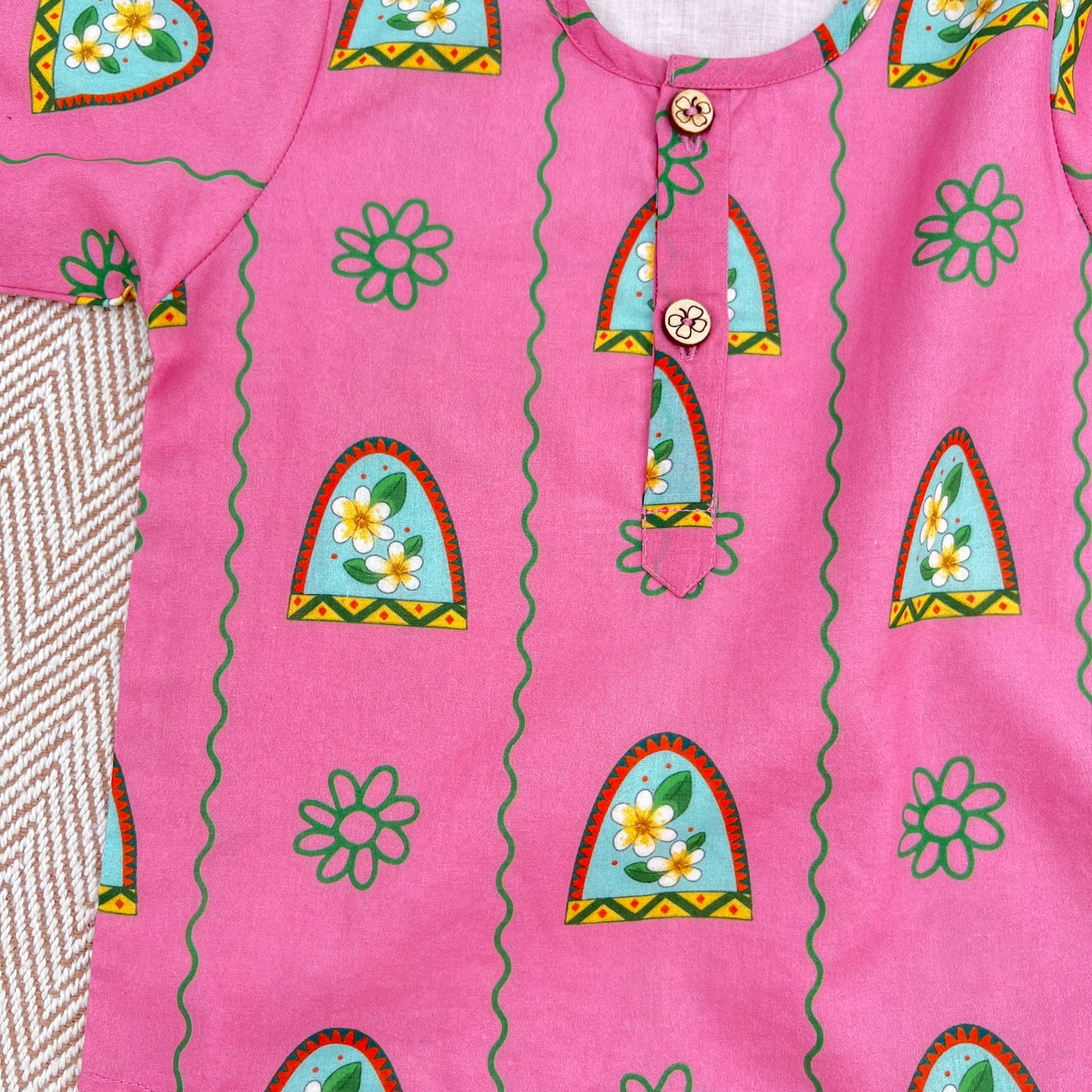 'Nani Ghar ka Champa'- Organic Cotton Unisex Pink Floral Kurta Set