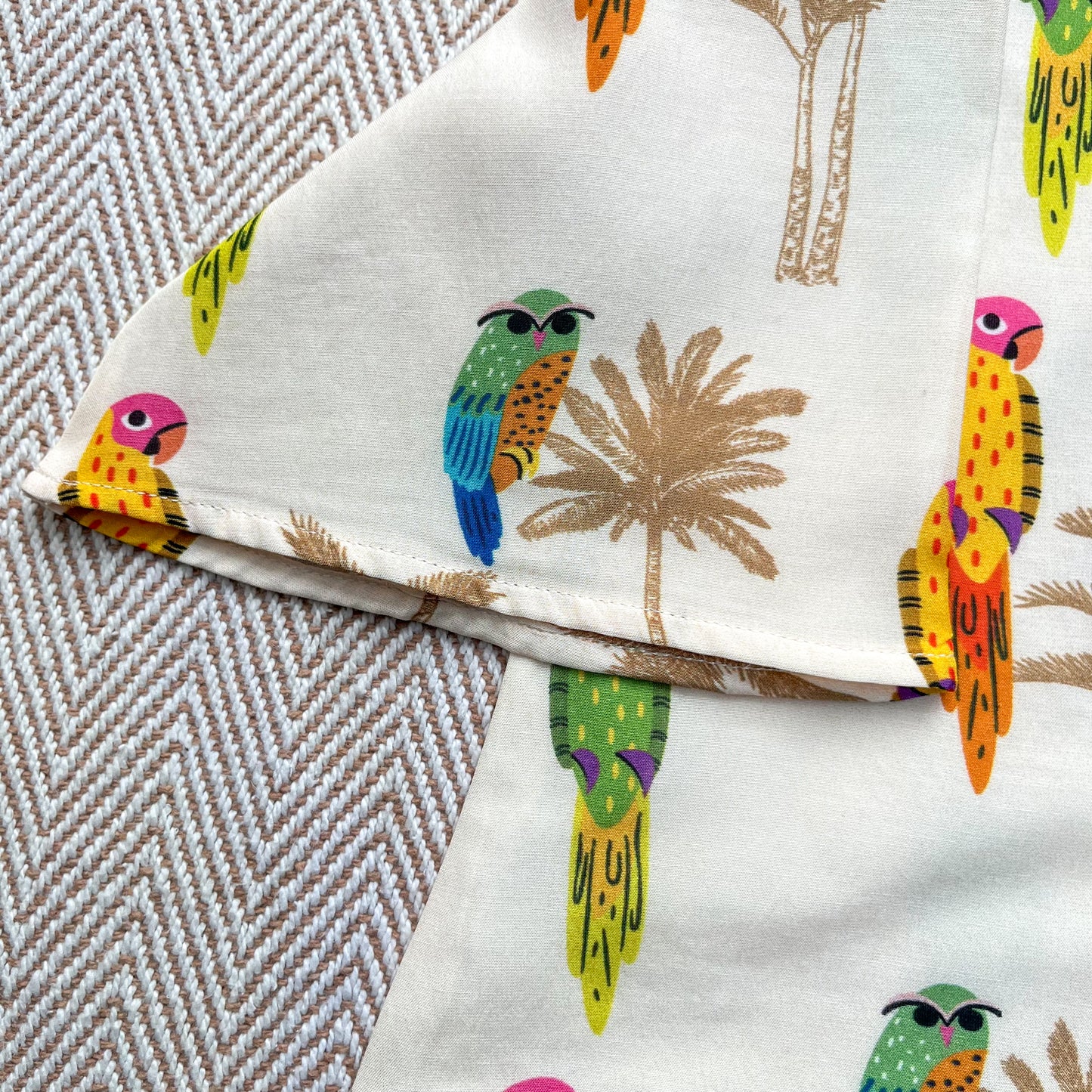 Mul Chanderi 'Parrot Party' Kurta Set for Girls