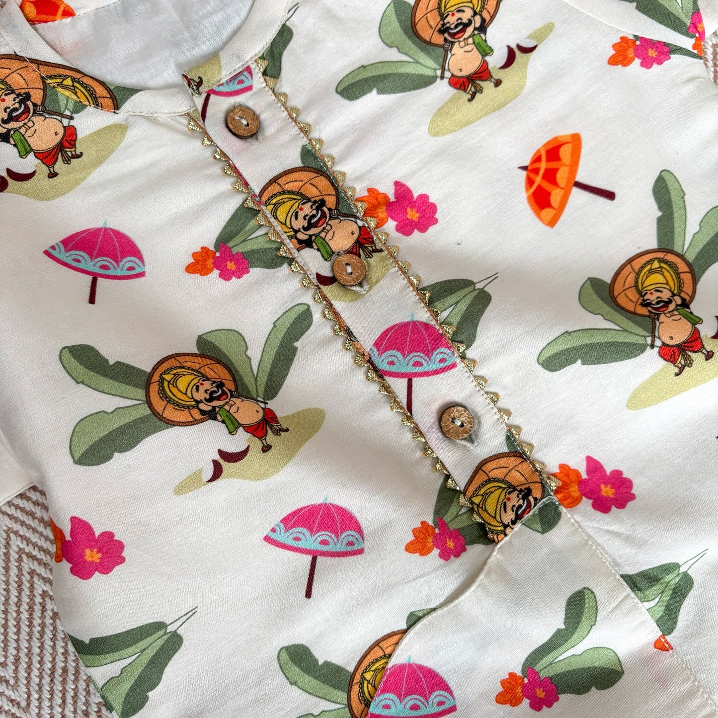 Mul Chanderi "Mahabali Print" kurta with Munddu