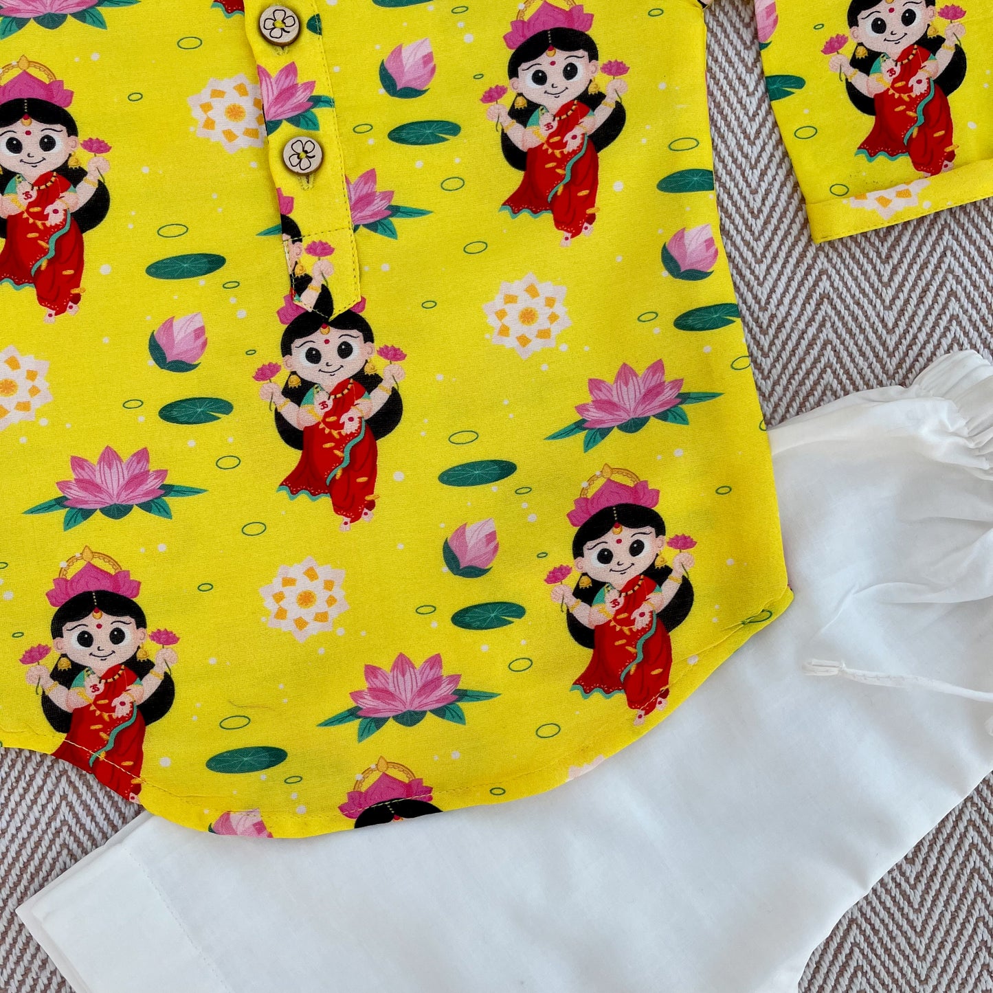 Chanderi Unisex 'Goddess Lakshmi' Kurta Set