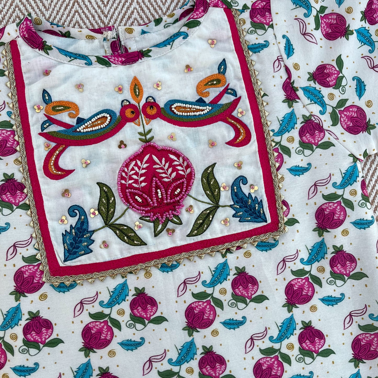 Chanderi 'Anaar and Peacock' Embroidered Kurta set for Girls
