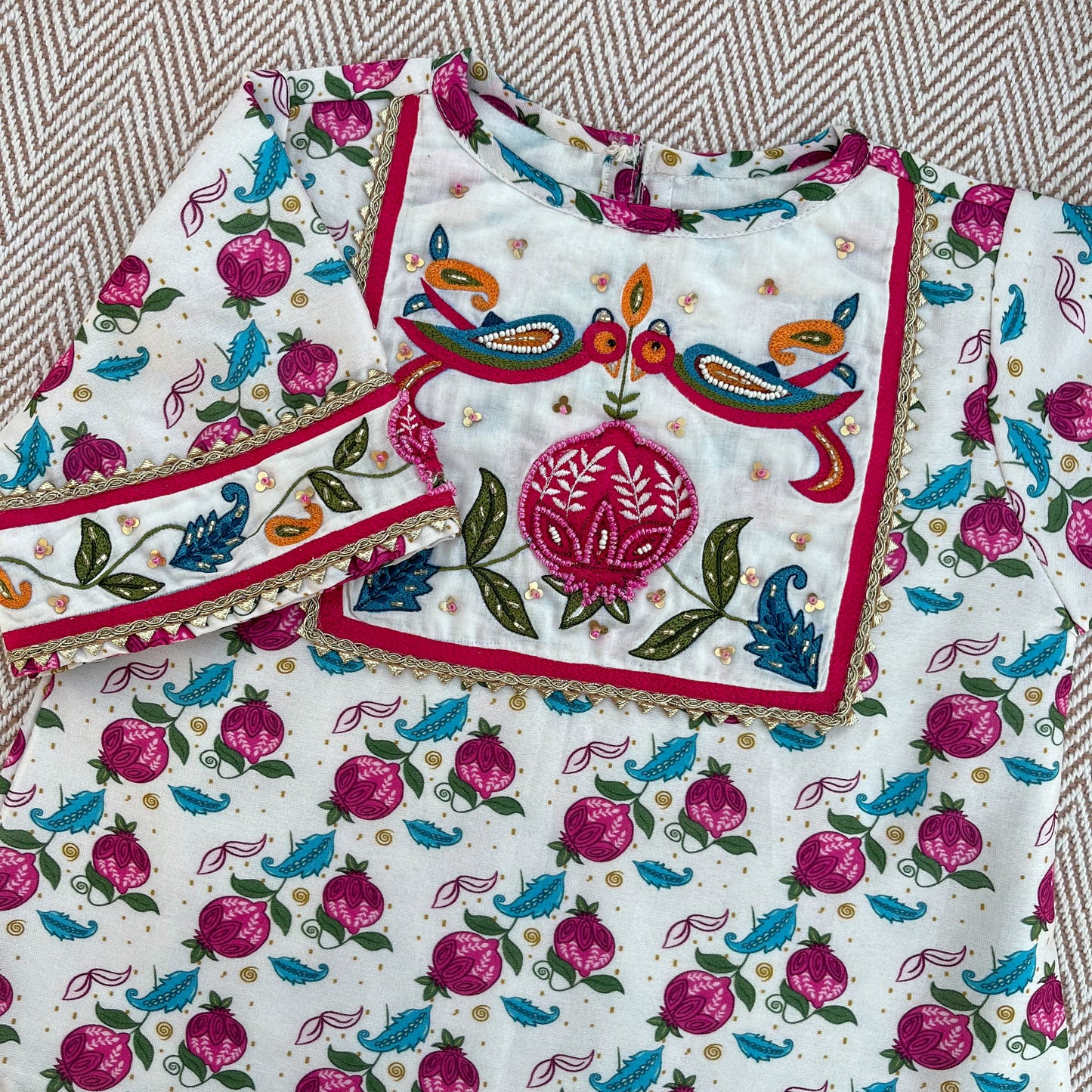Chanderi 'Anaar and Peacock' Embroidered Kurta set for Girls