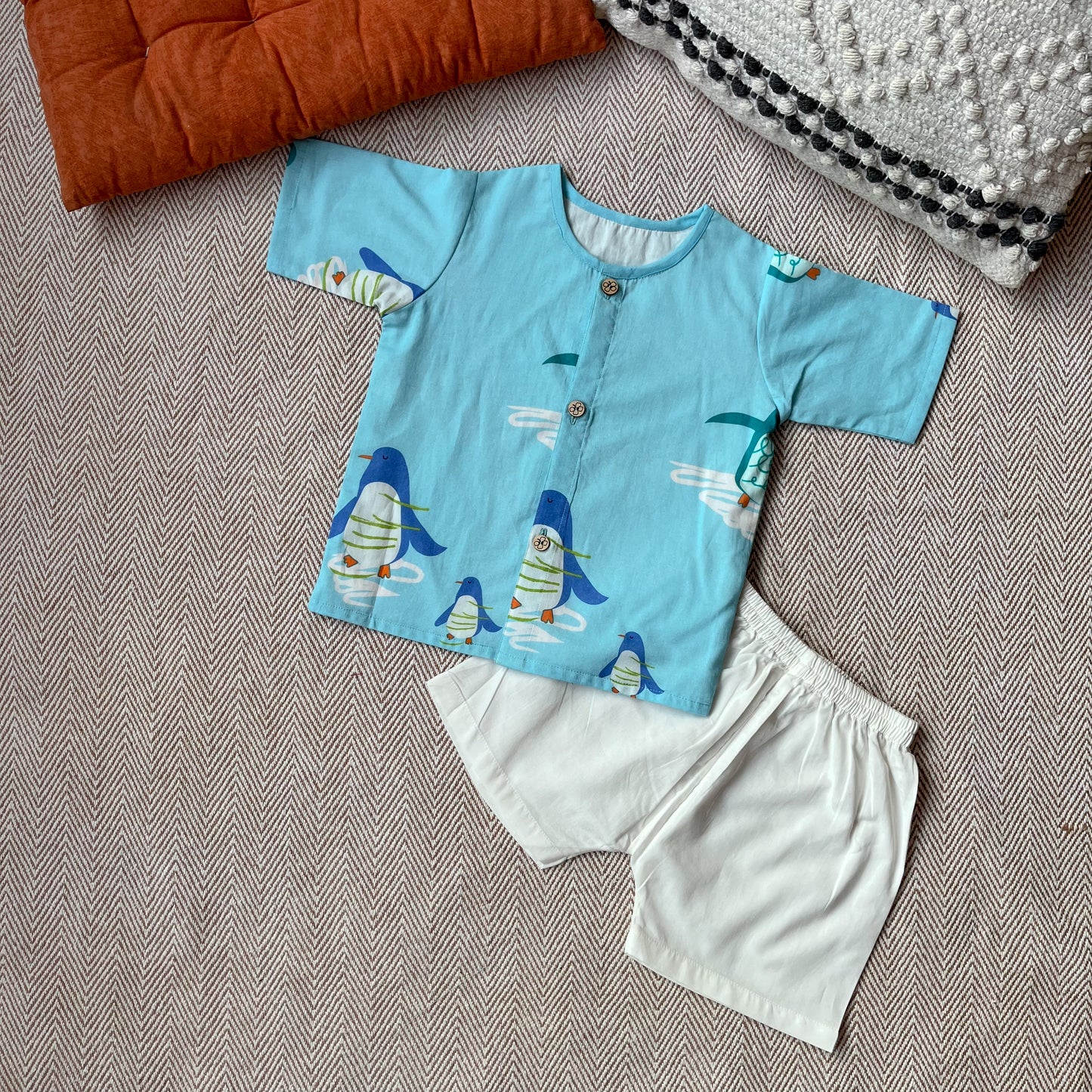Penguin Print Jhabla Set