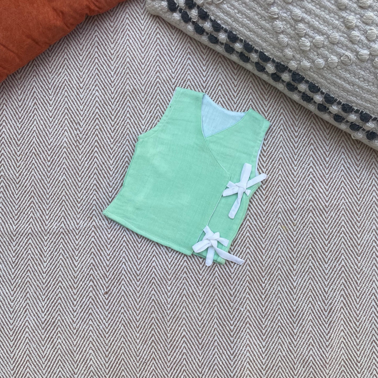 Angarakha Jhablas for premature babies (Crinkled Muslin)