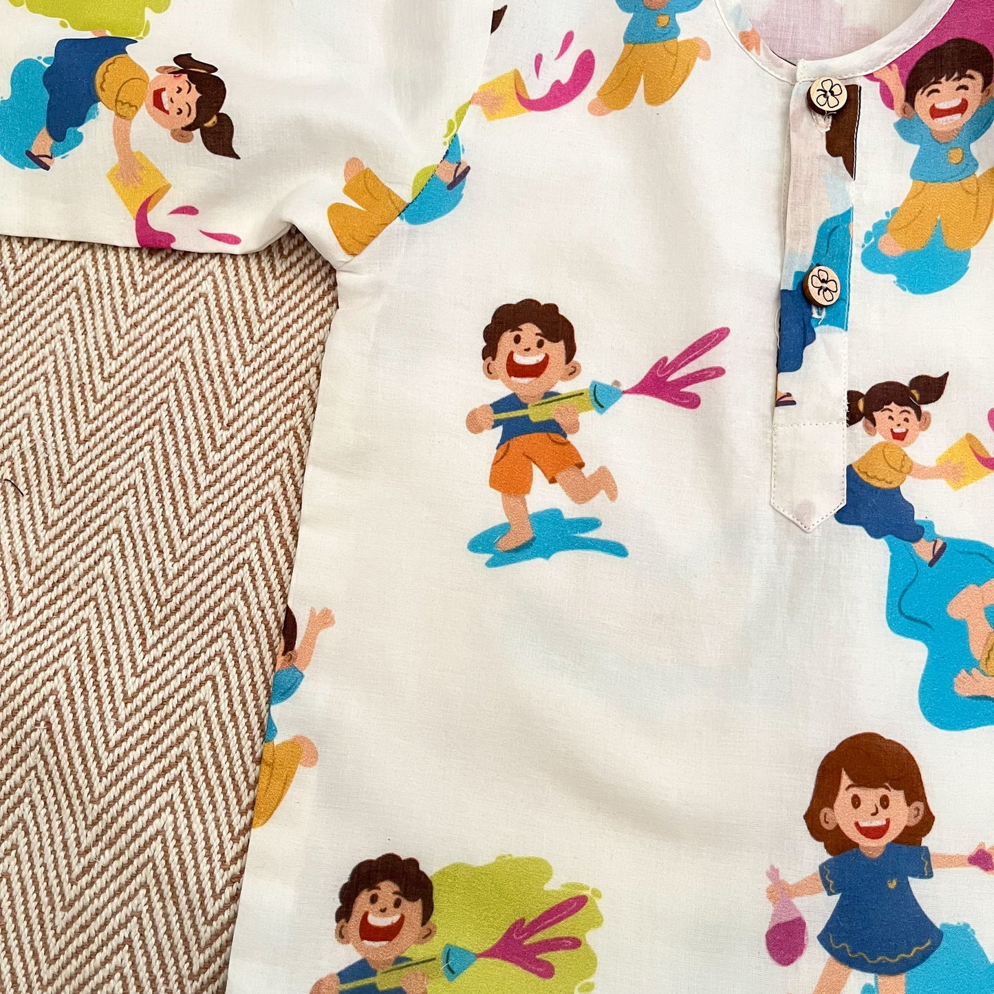 Organic Cotton Unisex 'Holi Hai' Kurta Set - White