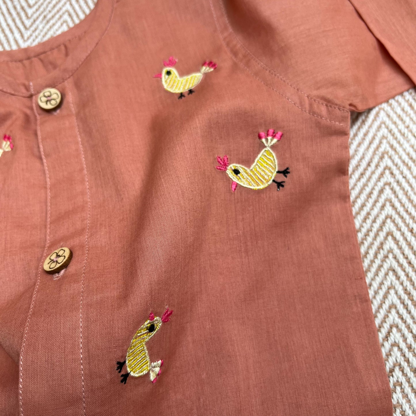 Organic Cotton Full Sleeves Jhabla with Two Pyjamas- Hen