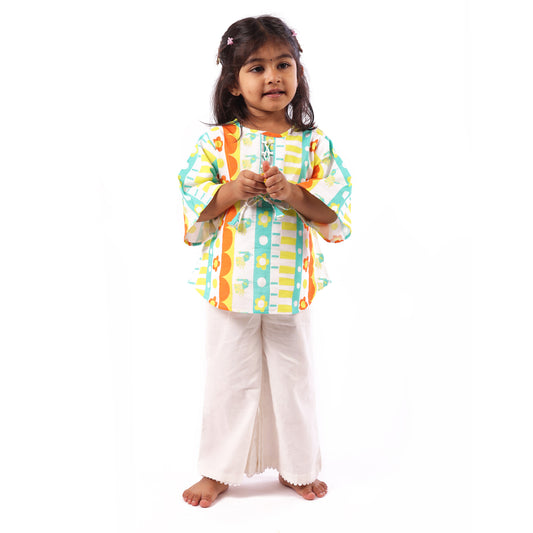 Mul Chanderi 'Rang Birangi Duniya' Kurta Set for Girls