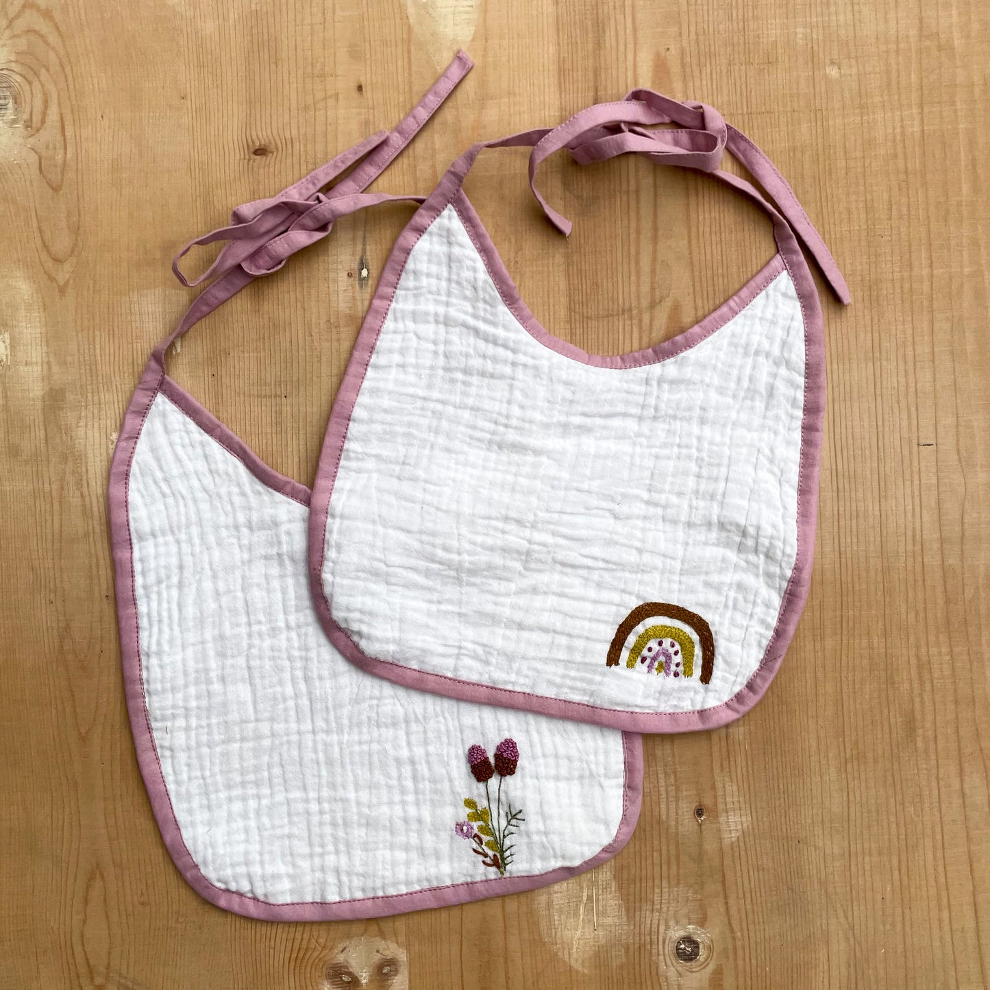 Crinkled Muslin Bibs for Babies