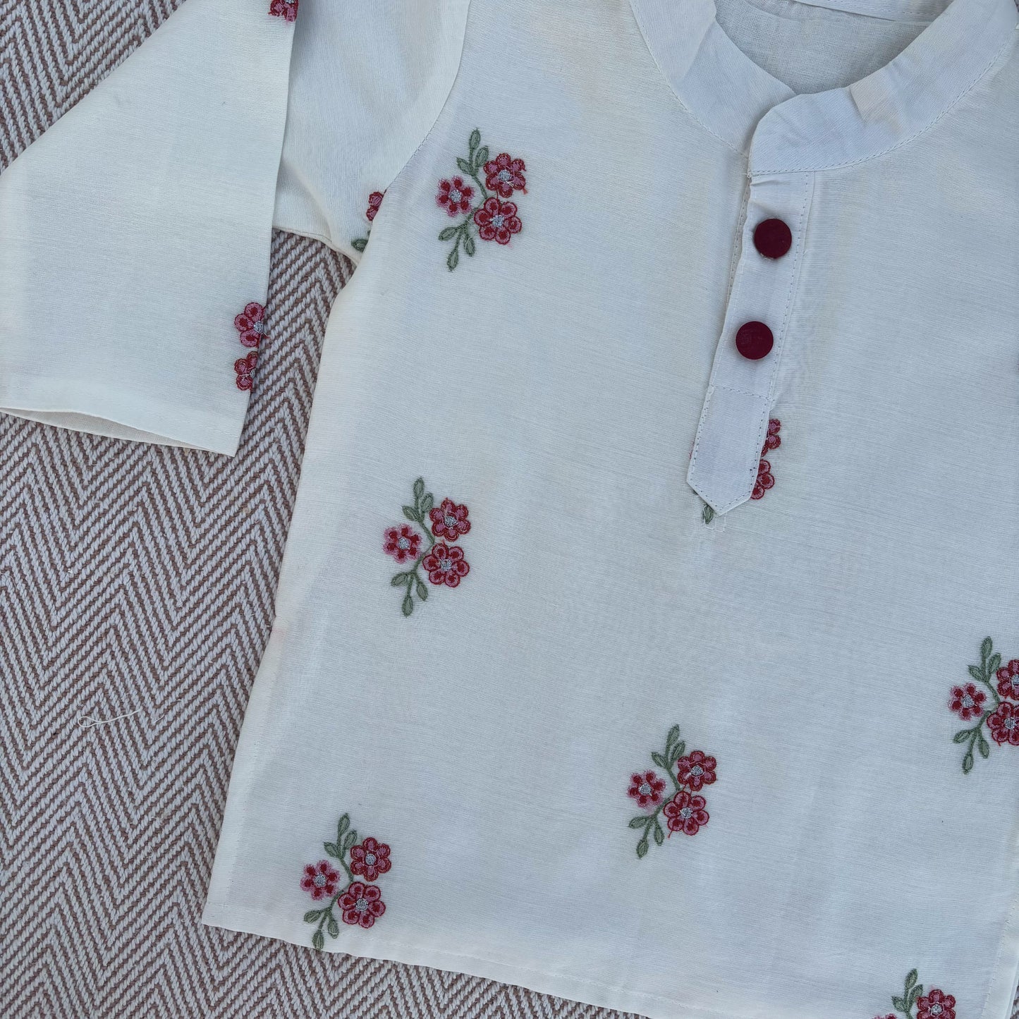 Chanderi Floral Embroidered Kurta Set for Boys
