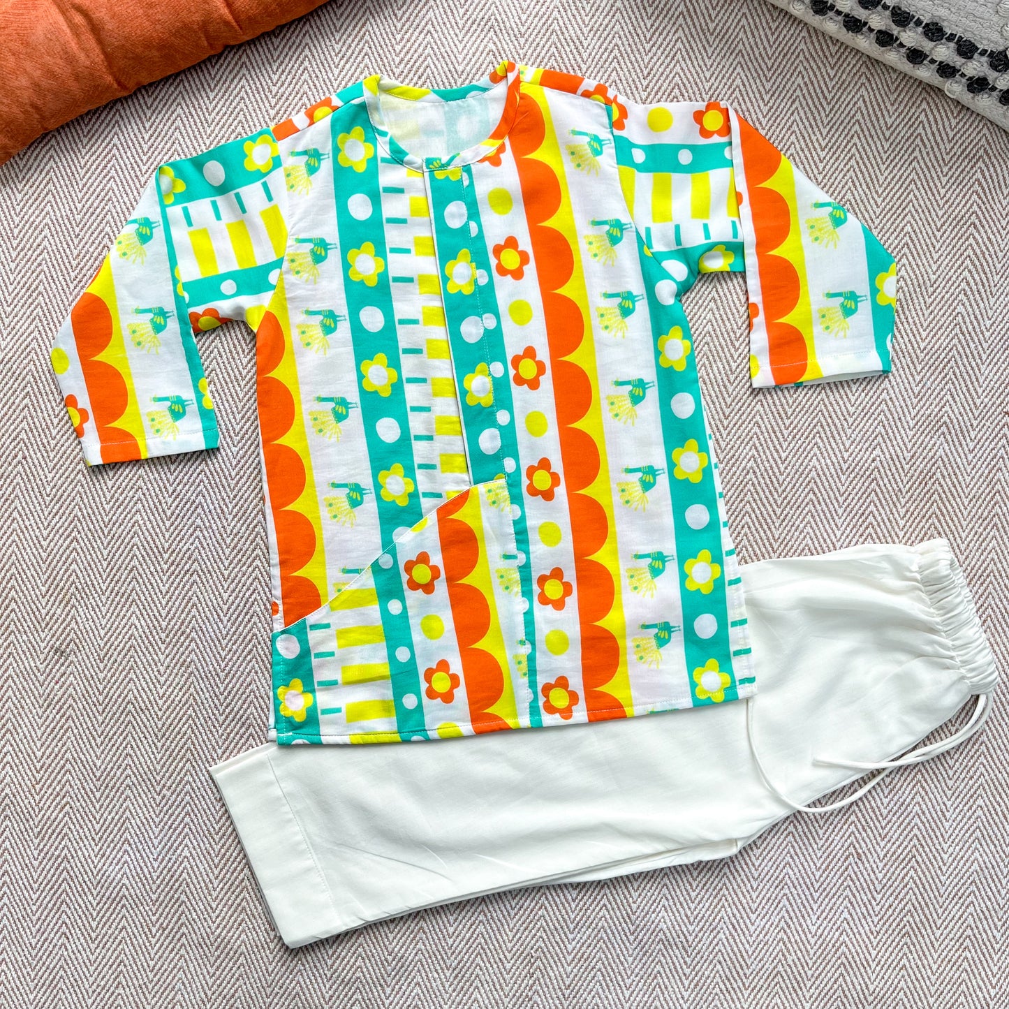 Mul Chanderi 'Rang Birangi Duniya' Kurta Set for Boys