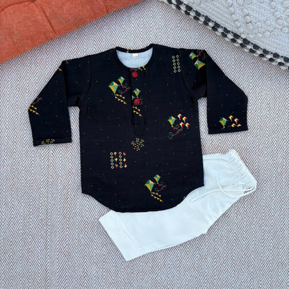 Chanderi Unisex Black Bandhej Kites Print Kurta Set