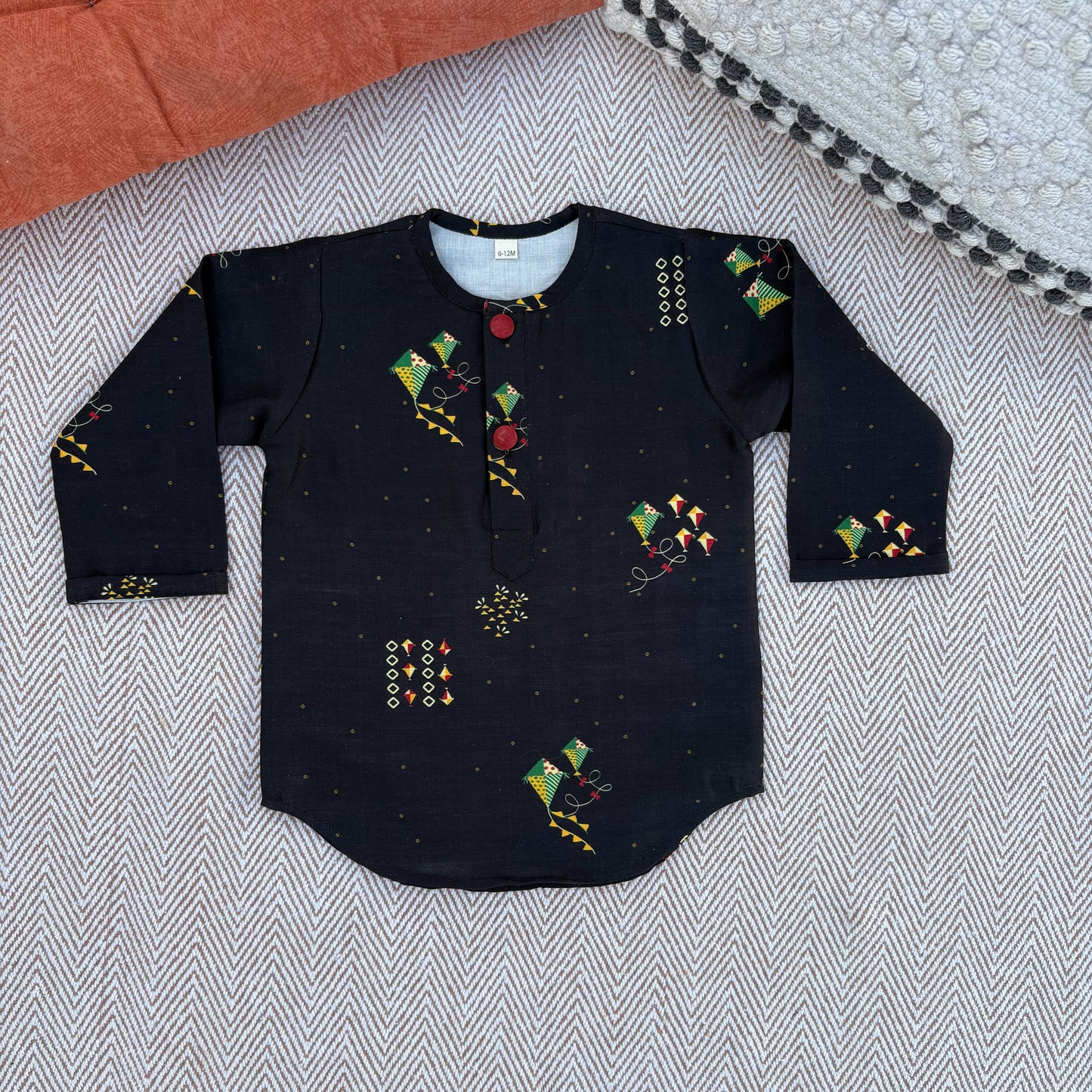 Chanderi Unisex Black Bandhej Kites Print Kurta