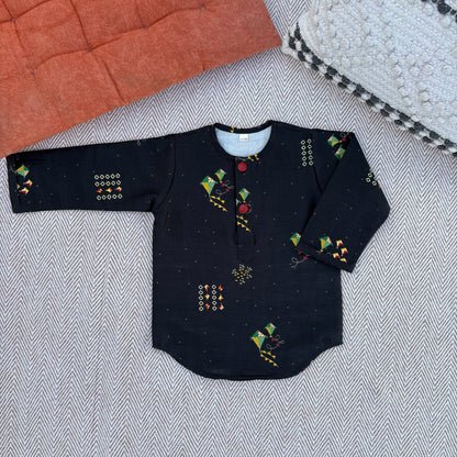 Chanderi Unisex Black Bandhej Kites Print Kurta