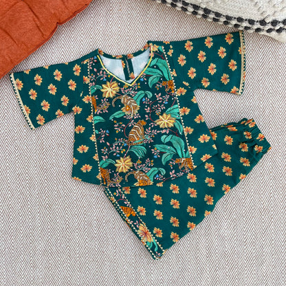 Chanderi "Bhaagh ki kahaani" Kurta set for Girls
