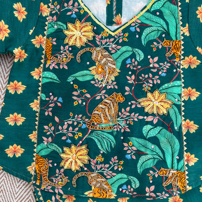 Chanderi "Bhaagh ki kahaani" Kurta set for Girls