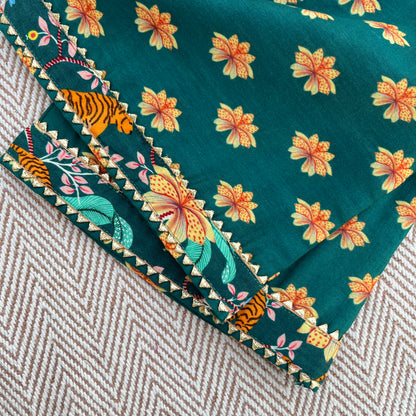 Chanderi "Bhaagh ki kahaani" Kurta set for Girls