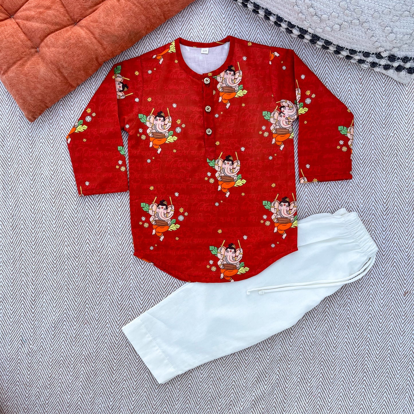 Organic Cotton Unisex 'Bappa Morya' Kurta Set (Red)