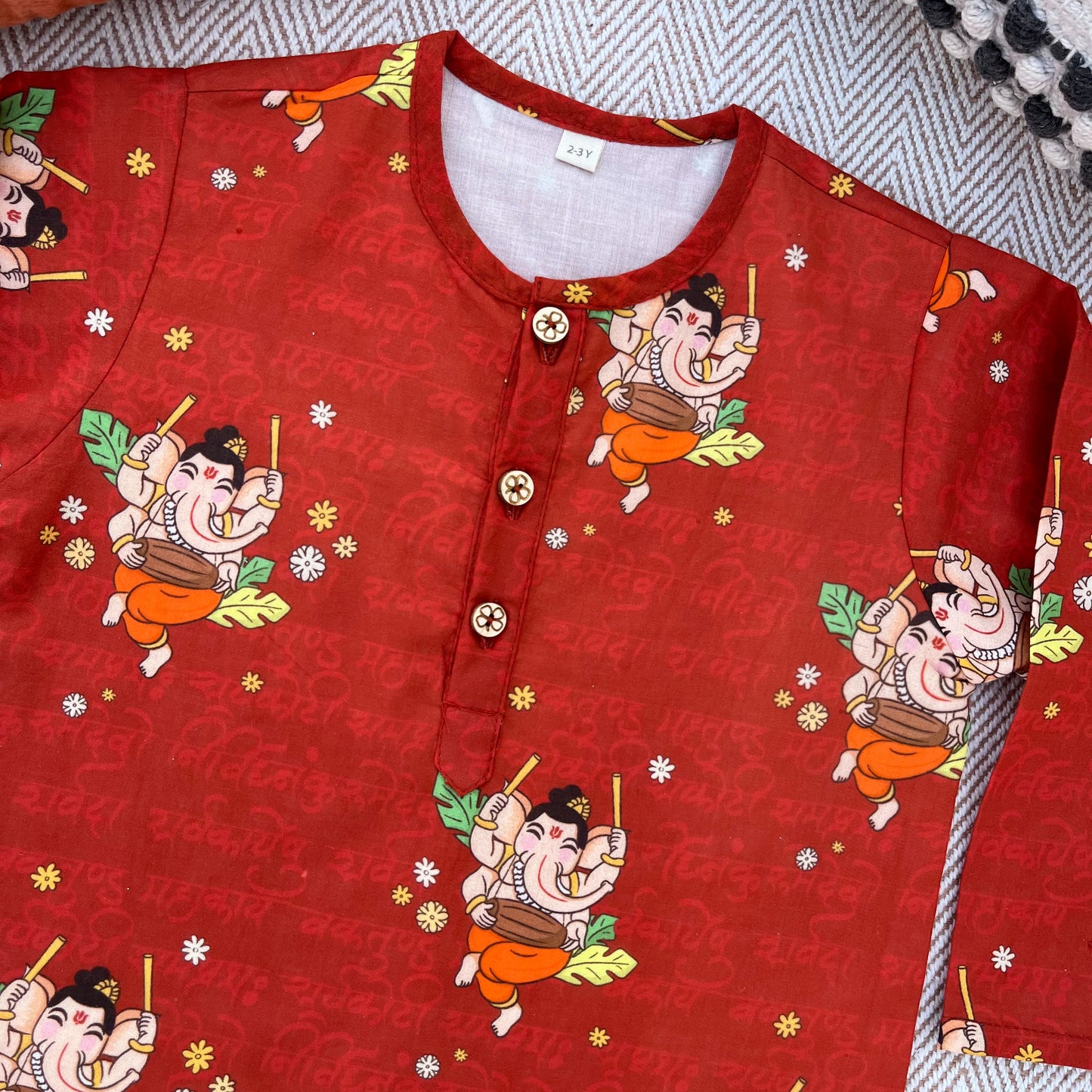 Organic Cotton Unisex 'Bappa Morya' Kurta Set (Red)