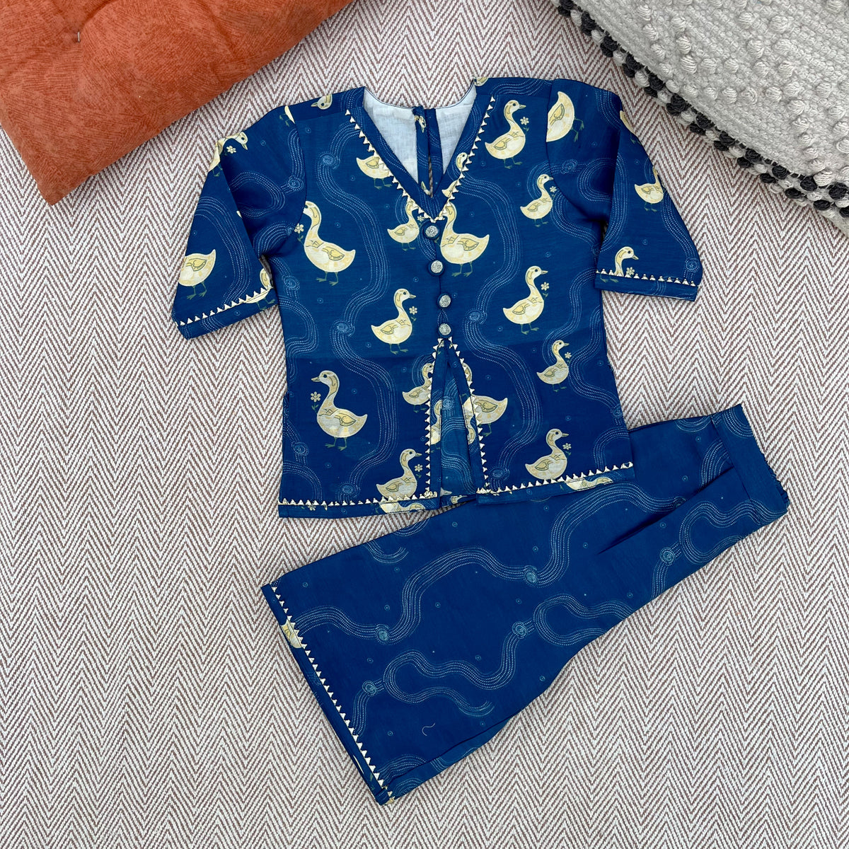 Chanderi 'Little Duckling' Kurta Set for Girls