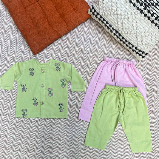 Organic Cotton Full Sleeves Jhabla with Two Pyjamas- cats