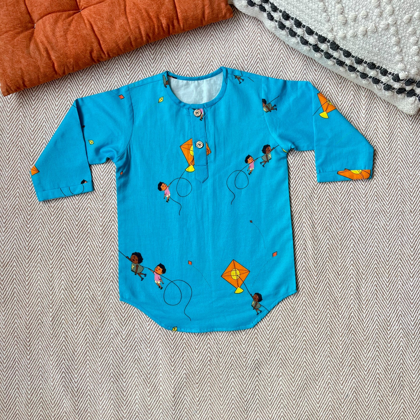 Organic Cotton Unisex Kites in the Sky Kurta Set