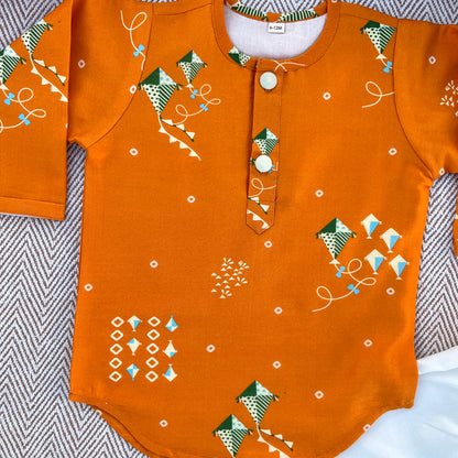 Chanderi Unisex Orange Bandhej Kites Print Kurta Set
