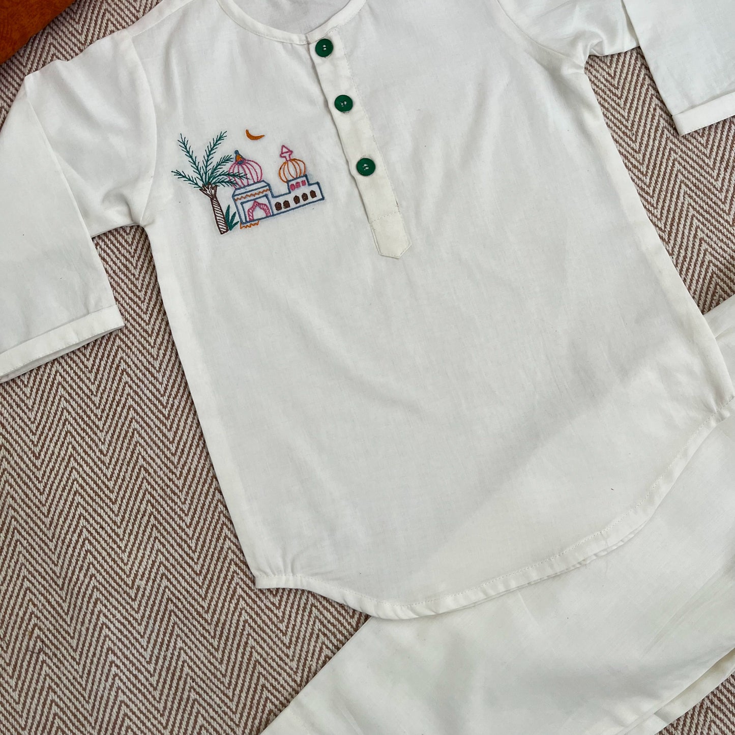 Organic Cotton Unisex 'Eid Mubarak' Kurta Set